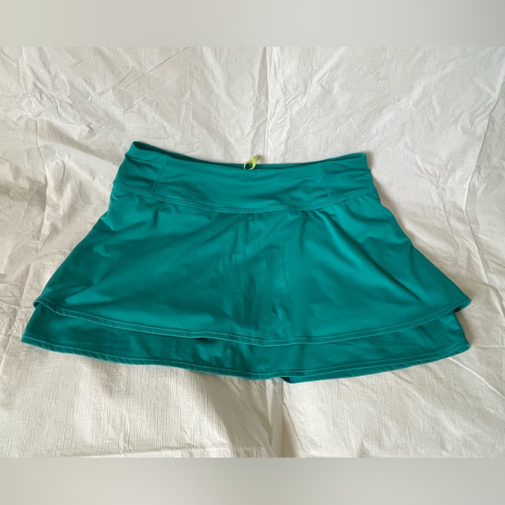 Athleta Turquoise Skort Medium - image 1